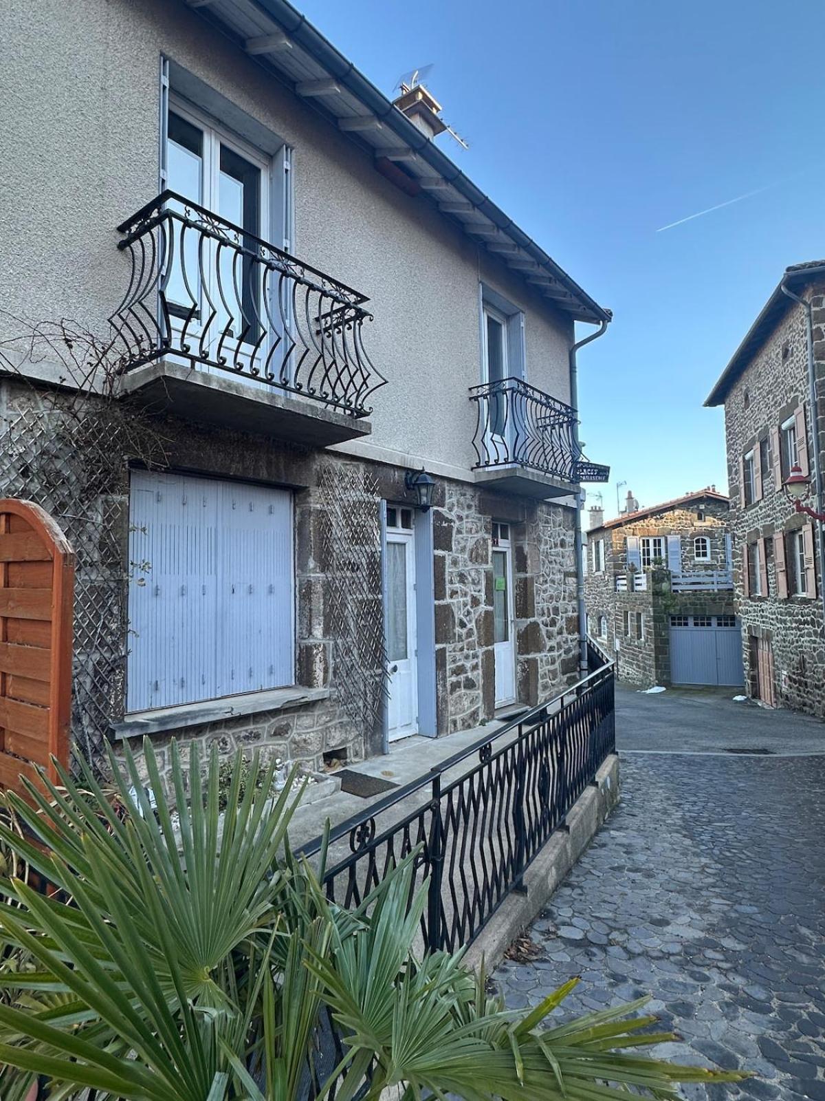 Holiday home Maison De Bourg Pres Du Chateau *